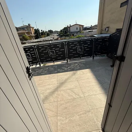 فندق مبيت وإفطار Suitea&alecini سان جيوفانّي لوباتوتو